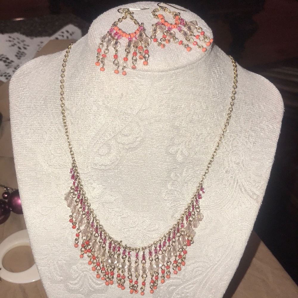**3 for $15** Multi stone necklace and earring set - Picture 1 of 4